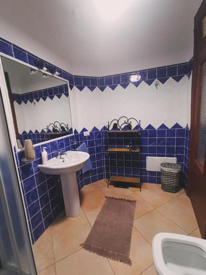 ヴィッラシミーウスCasa Albertoアパートメント エクステリア 写真